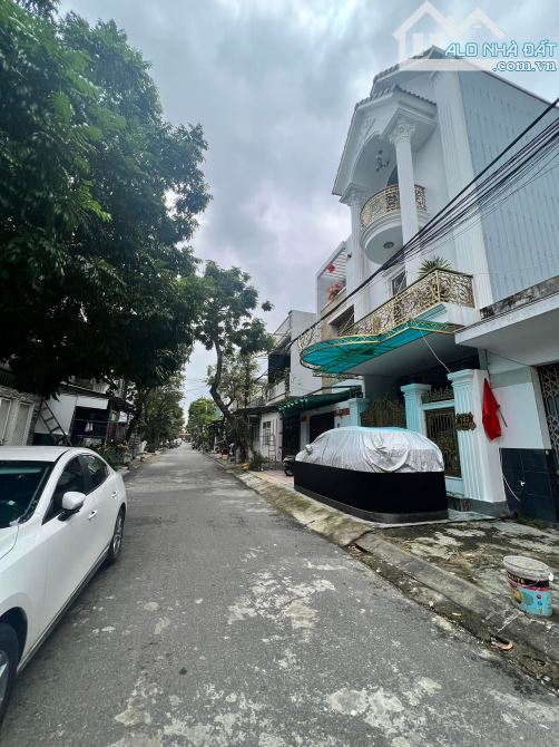 Bán Đất Tặng Nhà Mặt Tiền Đường Lê Văn Sĩ, Liên Chiểu, Đà Nẵng.