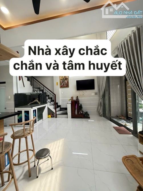 BÁN NHÀ NỞ HẬU 59M– HẺM XE HƠI – KHU DÂN TRÍ CAO – GIÁ TỐT