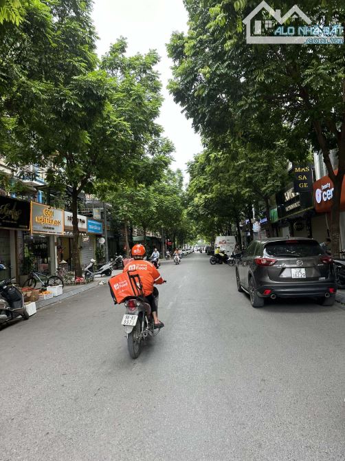 Aloalo.Hàng nóng mới ÂN LÔ Vũ Trọng Phụng -Thanh Xuân, lô góc,kinh doanh,4Tchỉ 7.38ty