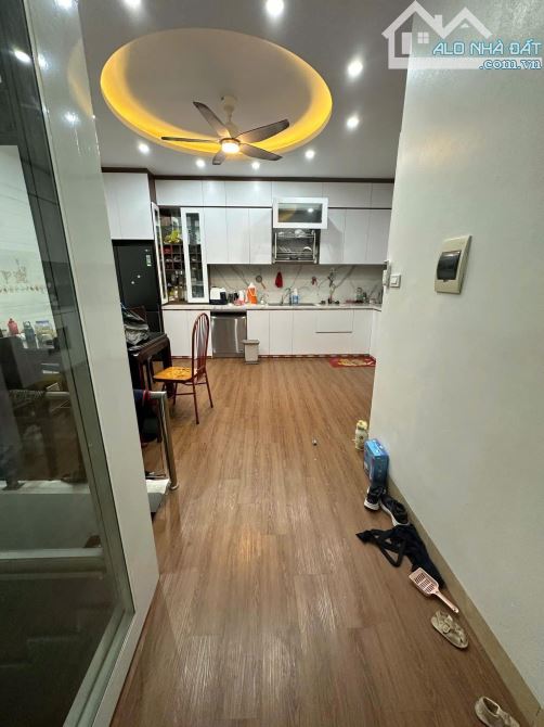 Mặt ngõ Xuân Đỉnh Bắc Từ Liêm 70m 16.5 tỷ oto 5 tầng thang máy kinh doanh ở sướng vip