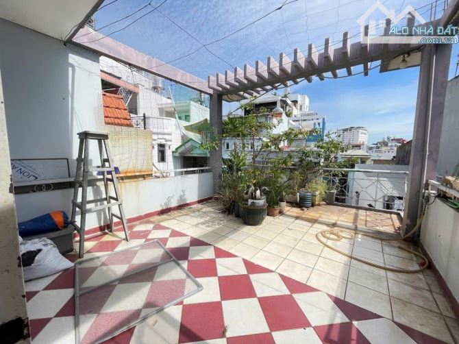 Bán nhà cô Giang Phú nhuận - 68m2 - ô tô thông - 8,15 tỷ - 10