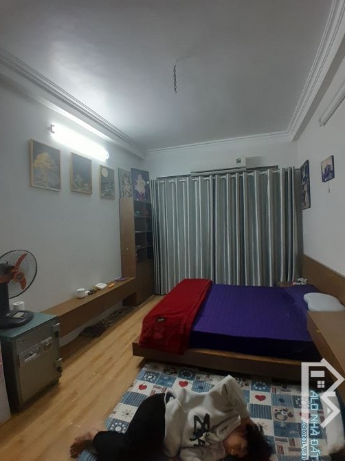 Bán gấp nhà Văn Cao 36m2, 5 tầng, 7.2 tỷ - Nhà dân xây dựng khung cột, đẹp, gần ô tô - 1
