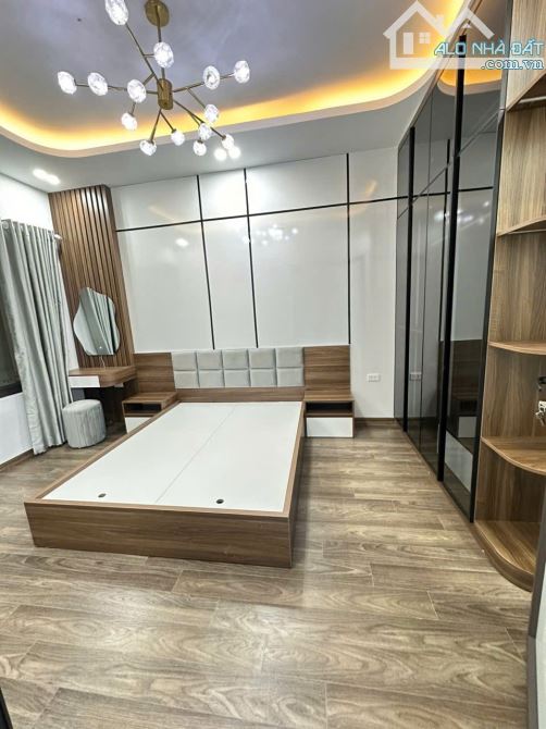 BÁN NHÀ NGUYỄN LÂN, ÔTÔ, NỘI THẤT VIP, 30Mx5T, MT4M, 5.8 TỶ - 1