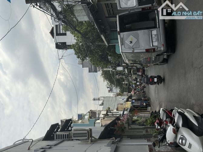 Lê đức thọ. Mặt tiền 8m thông. 5x20 97 m2. 4 tầng. Giá mềm nhất khu vực - 1