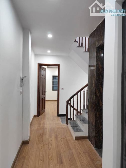 Bán nhà Tựu Liệt, Thanh Trì, 59m2, 5 tầng, thang máy, hơn 7 tỷ - 1