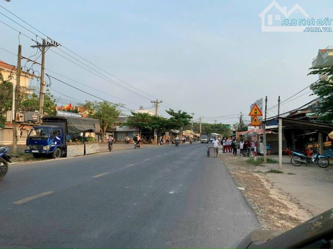 Bán Nhà Mặt Tiền DT 749A Long Nguyên , Bàu Bàng , 909m Đất - 1