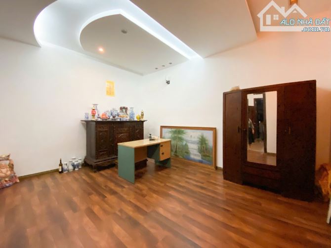 BÁN NHÀ NGÕ 82 YÊN LÃNG - MUA ĐẤT TẶNG NHÀ 4 TẦNG - 2 THOÁNG - NỞ HẬU – CHỈ 15,8 TỶ - 1