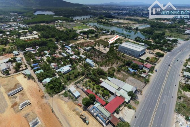 BÁN LÔ ĐẤT VIEW HỒ TUYỆT ĐẸP, NGAY CỬA NGÕ CẢNG CÁI MÉP , GIÁ CỰC TỐT RẺ NHẤT KHU VỰC - 1