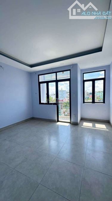 Ngay mặt tiền Đinh Bộ Lĩnh! Bán nhà (4,5x18m) HXH tránh nhau Bình Thạnh, 6pn7wc giá 14 tỷ - 1