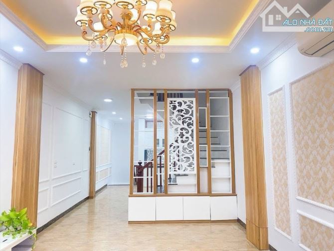 Siêu phẩm mặt phố - 60m2 Cổ Nhuế chỉ 15 tỷ - Kinh doanh sầm uất - Buôn bán các kiểu - 1