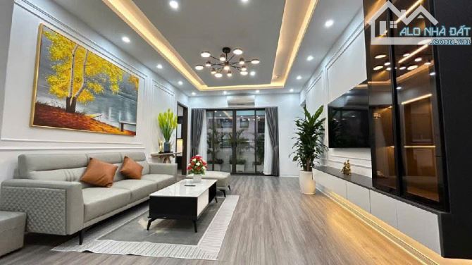 Đẹp Long Lanh Không Mua Qúa Tiếc - CC Hoàng Đạo Thúy 110m2 - Căn Góc 3PN - Full NT Xịn Mịn - 1