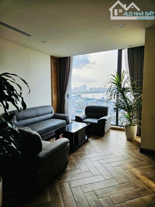 Bán CHCC SunGrand City 69B Hoàng Hoa Thám, Tây Hồ. 143m2 3ngủ, 3wc. View Hồ Tây. - 1