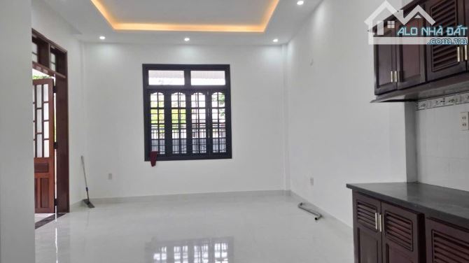 Nhà đẹp ô tô đậu gần chợ Mai , Phú Thượng - 115m2 - 1,9X Tỷ khá đẹp để an cư đầu tư - 1