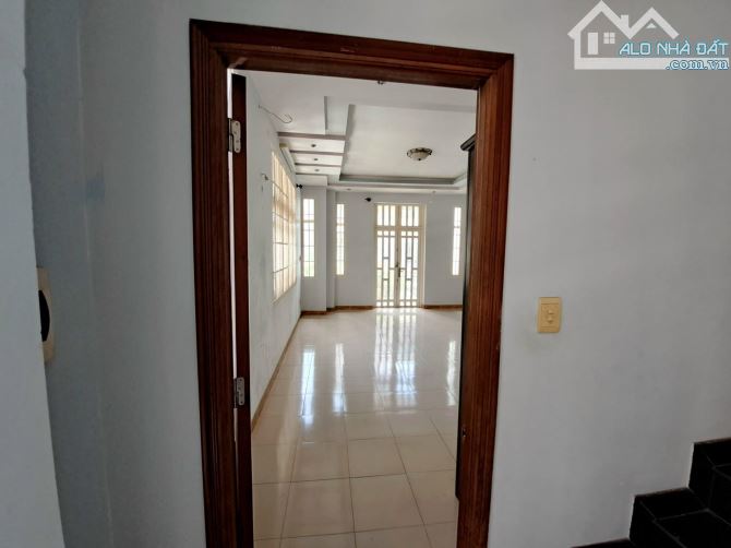 Nhà khu nội bộ Đường 3/2 6x20m, hầm-4 lầu, 24 tỷ - 2