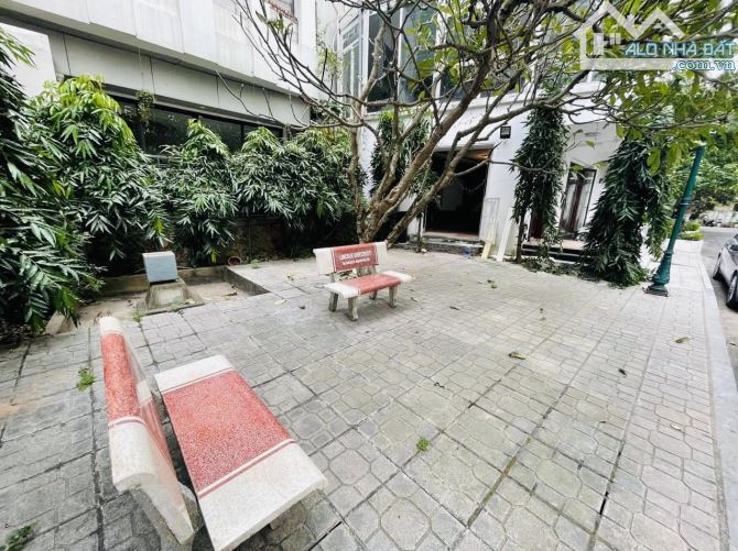 Bán biệt thự đẹp phố Hoàng Hoa Thám, Ba Đình. 160m2 4T, MT7m, vỉa hè, oto tránh. 39,39 tỷ. - 2