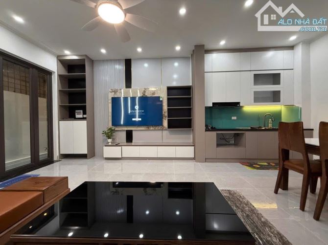 Siêu rộng Sổ 45m2 - 6 Tỷ nhỉnh - Đi xem nhà luôn - Tặng full nội thất. - 2