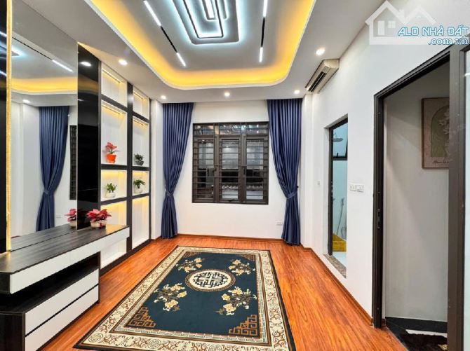 Bán nhà Nghĩa Tân - Cam kết nhà thật ảnh thật: 5Tầng x 38m2 P.lô, ô tô - 8 tỷ nhỉnh - 2