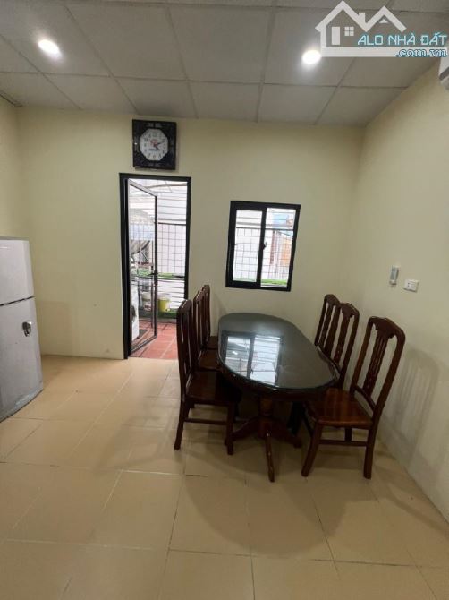 Trương Định 31m2 4 tầng ngõ thông gần Oto .Giá 4,85 tỷ - 2