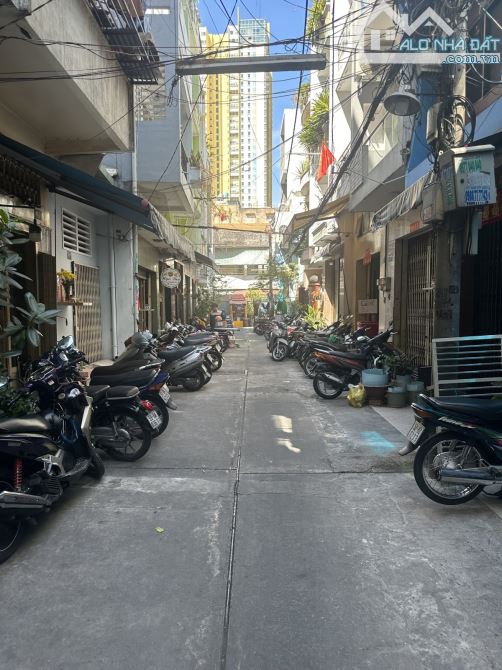 HẺM Ô TÔ 6M, Phùng Hưng, Quận 5, Ngay Thuận Kiều Plaza, 56M2, 2 Tầng, Nhỉnh 7 Tỷ TL - 2
