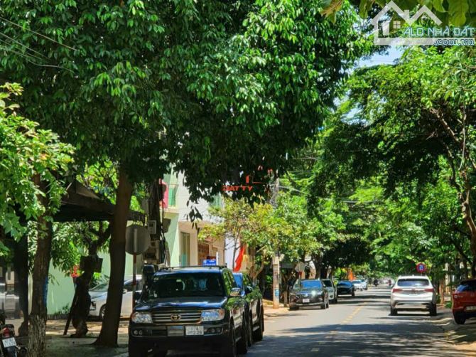 Bán biệt thự cực khủng đường Ybih BMT giá 30 tỷ - 2