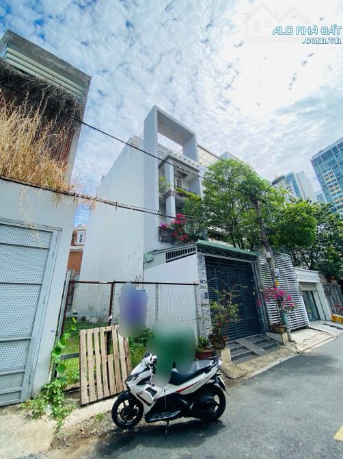 Siêu hiếm, Lô đất 4x20 đường 8m ngay The Vista An Phú, giá chỉ 15.8 tỷ TL - 2