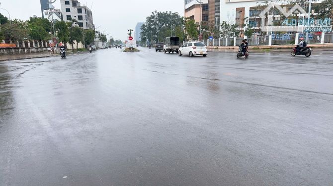 GIÁ ĐẦU TƯ, NHÀ GIA THƯỢNG 160M, 3T, MT8M, Ô TÔ THÔNG, 3 THOÁNG, SÁT PHỐ,BẠT NGÀN TIỆN ÍCH - 2