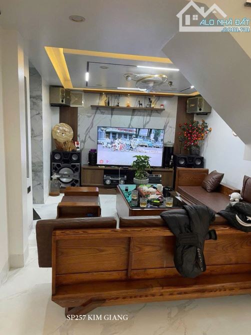 BÁN NHÀ NGÕ 686 KIM GIANG, THANH LIỆT, THANH TRÌ, 40M2x5T, NHỈNH GIÁ 7 TỶ, OTO ĐỖ CỬA - 3