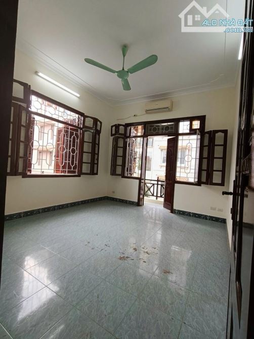 LÔ GÓC KINH DOANH PHỐ NGUYỄN THỊ ĐỊNH CẦU GIẤY, GẦN TRẦN DUY HƯNG, DT 70M MT 6M GIÁ 32 TỶ. - 3
