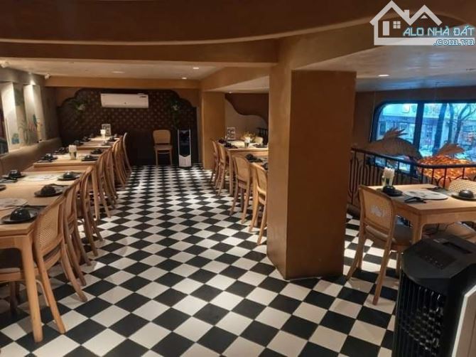 View Siêu Đẹp CV Thống Nhất Nguyễn Đình Chiểu 80m2x7T TM, mt 8m, 75 tỷ - 3