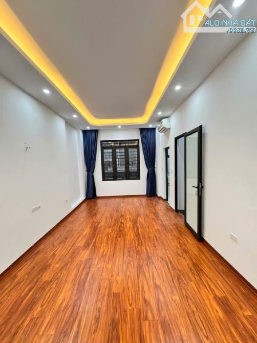 Bán nhà Nghĩa Tân - Cam kết nhà thật ảnh thật: 5Tầng x 38m2 P.lô, ô tô - 8 tỷ nhỉnh - 3