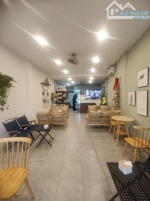 BÁN NHÀ MẶT HỒ VIEW HỒ HOÀNG CẦU SIÊU ĐẸP - Ô TÔ VÀO NHÀ – 75M2 X 3 TẦNG CHỈ 35 TỶ - 3