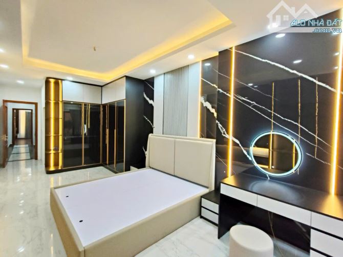 BÁN NHÀ PHÂN LÔ HAI BÀ TRƯNG, Ô TÔ VÀO NHÀ, KINH DOANH, THANG MÁY, 75M2 GÍA 17.X TỶ - 3