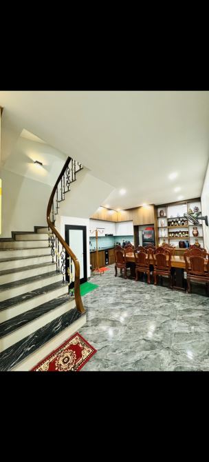 Bán nhà Trần Khát Chân 60m2 x 5 tầng MT 5m, 7 chỗ đỗ cửa vào nhà - 3
