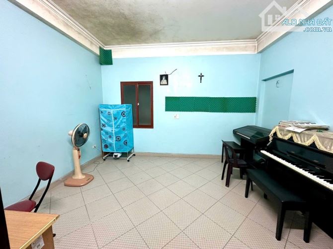 Bán nhà phố Tôn Đức Thắng - Sát phố - oto - 68m2, 5T, MT 5m - Kinh doanh - 19 tỷ 5. - 3