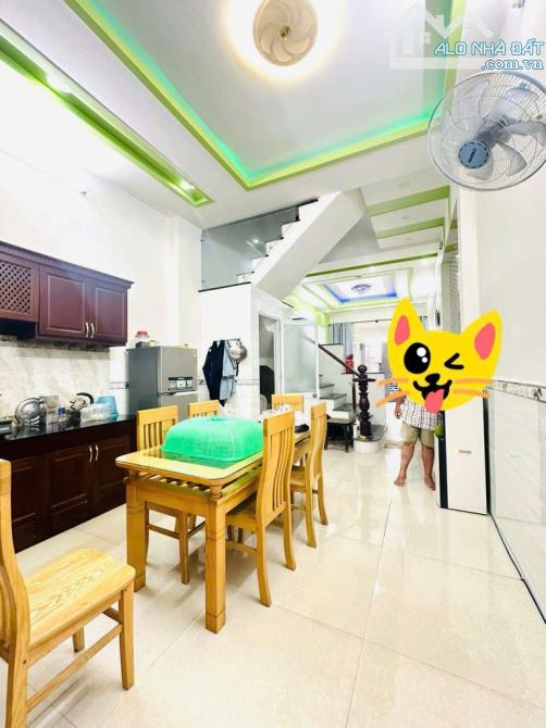 🏡 BÁN NHÀ 3 TẦNG, 196M² SÀN, SỔ HỒNG RIÊNG – BÌNH TÂN, GIÁ TỐT NHẤT KHU VỰC! 🎉 - 3