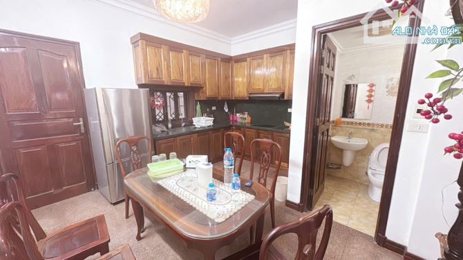 Bán nhà mặt đường Trần Khát Chân 80m2 x 5 tầng mặt tiền 5m. Giá = 21 tỷ - 3