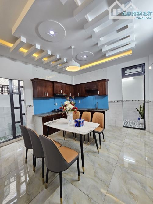 BÁN NHÀ 4 TẦNG KHU VIP SANG TRỌNG HIỆP THÀNH 13 QUẬN 12 - 3