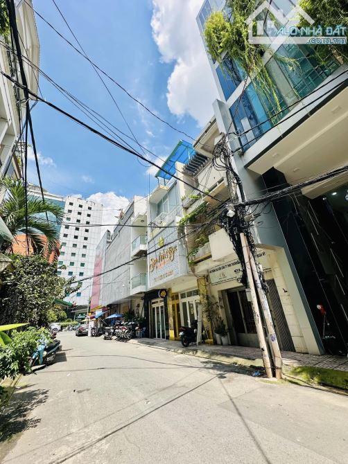 Tòa nhà Đặng Thai Mai 164m2, 8.2x20m, H-8 lầu, 65 tỷ - 4