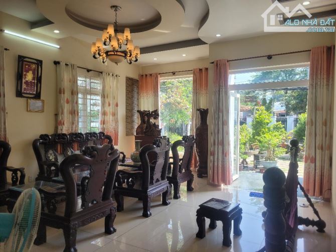 BÁN GẤP BIỆT THỰ 2 TẦNG 240M² MẶT TIỀN ĐƯỜNG TÂN HÒA, HIỆP PHÚ, THỦ ĐỨC, 20 TỶ TL - 4