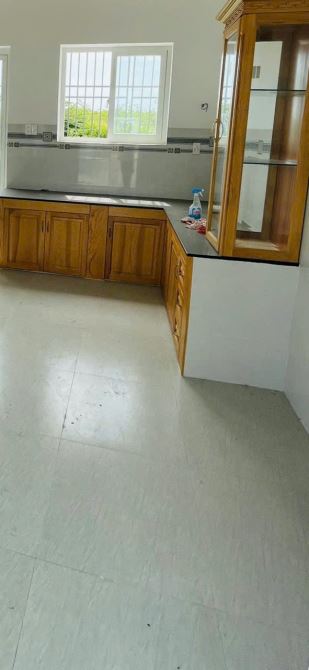 Bán nhà nghỉ 4 tầng 7 phòng kinh doanh gần. Biển bãi sau giá 7 tỷ - 4