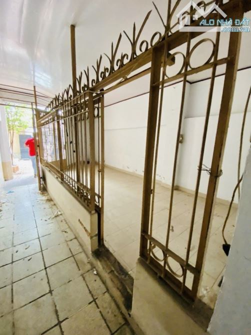 Nhà Lê Lai_ P12 Tân Bình. DT 130m2. 3 tầng. Ngang 7m nở hậu. Giá 8.8 tỷ. - 4