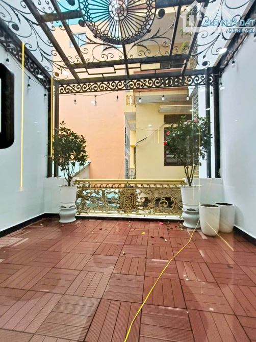 BÁN NHÀ PHÂN LÔ HAI BÀ TRƯNG, Ô TÔ VÀO NHÀ, KINH DOANH, THANG MÁY, 75M2 GÍA 17.X TỶ - 4