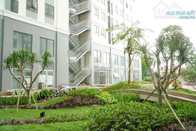 Cần bán căn hộ 55m2, tầng 17 , view đẹp về CITY , chung cư Sài Gòn Intela - 5