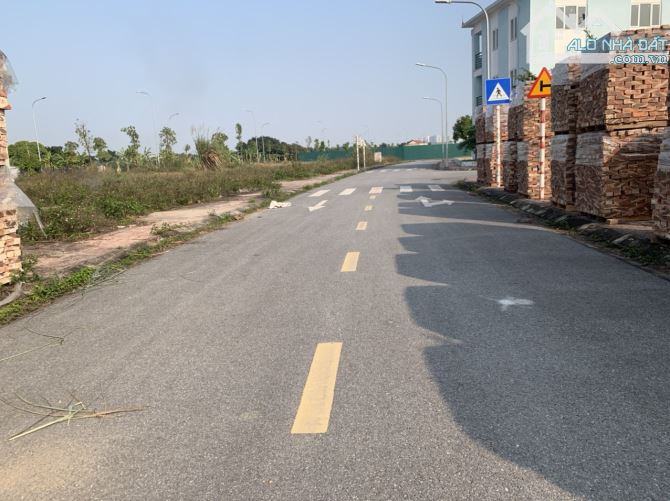 Cần tiền lấy vợ bán gấp 75m đất đấu giá Cự Khối hướng Nam siêu mát mẻ - 6