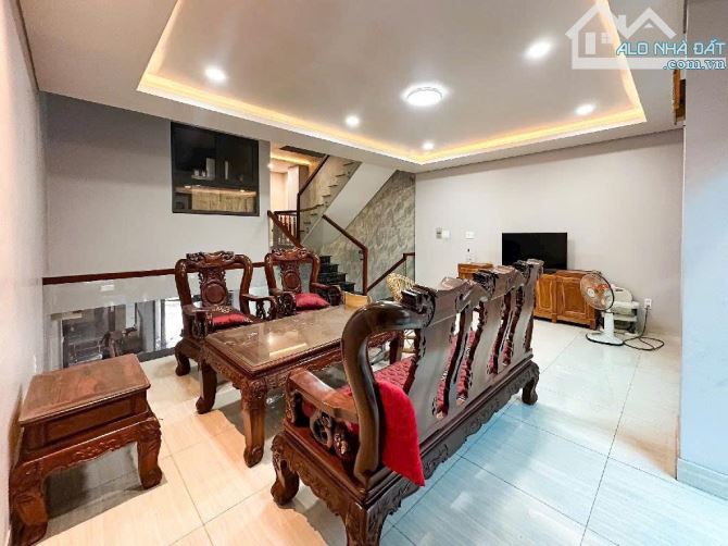 🏠Nhà đẹp Gò Vấp-Đường 10M-Tiện KD-Gần MT Phạm Văn Chiêu-P14-130m2-6x22-4tầng-5PN, 5WC - 6