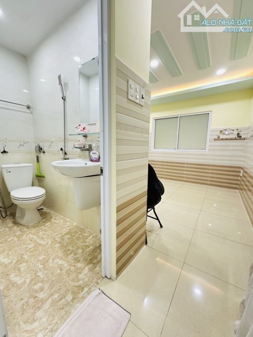 Nhà Bán , Hoàng Hoa Thám ,Phú Nhuận , 68m2, giá 8,3 Tỷ TL - 6