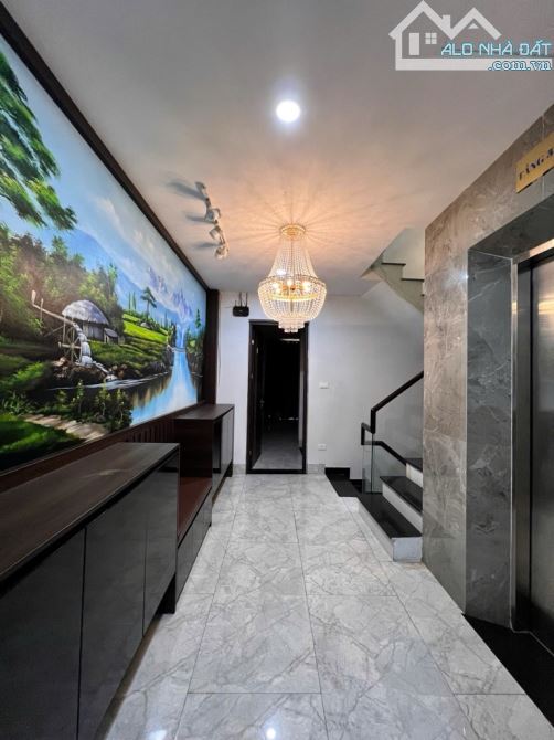 BÁN NHÀ HOÀNG CẦU,63m2 x 7 TẦNG,THANG MÁY, KINH DOANH ĐỈNH, 3 OTO TRÁNH ĐỖ DỪNG - 7