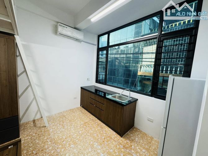 BÁN TÒA CCMN LÔ GÓC - THANG MÁY - DÒNG TIỀN 1.2 TỶ/NĂM - TRẦN PHÚ. 100m2 - 6 TẦNG. - 8