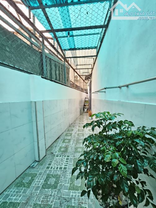 BÁN NHÀ 4 TẦNG KHU VIP SANG TRỌNG HIỆP THÀNH 13 QUẬN 12 - 8