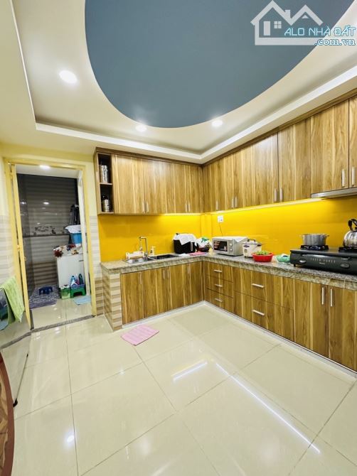 Nhà Bán , Hoàng Hoa Thám ,Phú Nhuận , 68m2, giá 8,3 Tỷ TL - 9